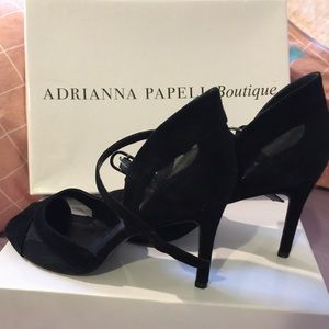 NEVER WORN Adrianna Papell Boutique Black Heels